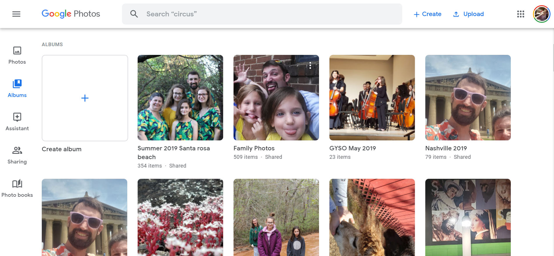 Organize and share photos with Google Photos